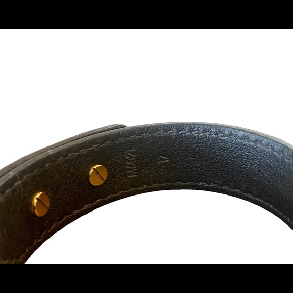 Louis Vuitton “Handle Me” Bracelet - Picture 4 of 7